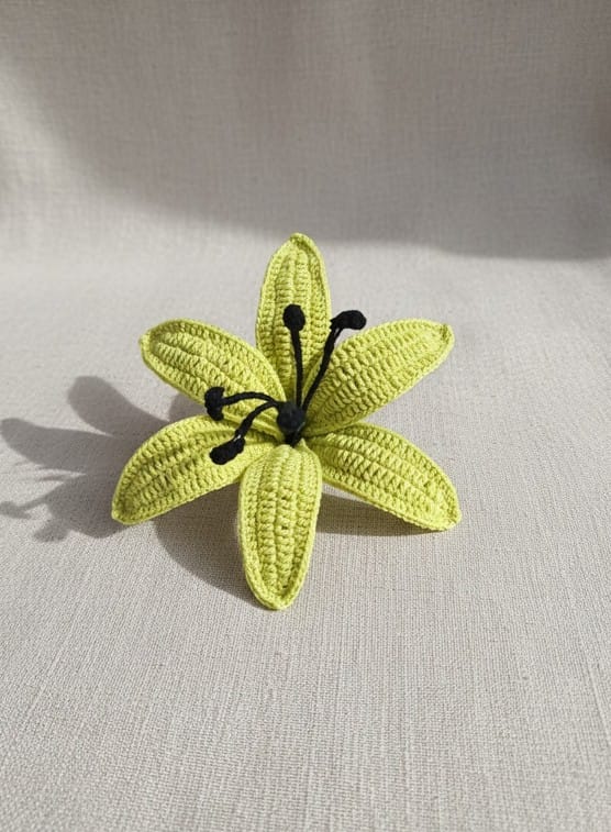 gothic crochet flower, crochet flower bouquet, crochet bouquet, crochet pattern, fake flowers, home decor, goth decor, wildflower bouquet, homedecor, bridal bouquet, crochet gifts, graduation bouquet, bridesmaid bouquet, gothic decor, amigurumi pattern,