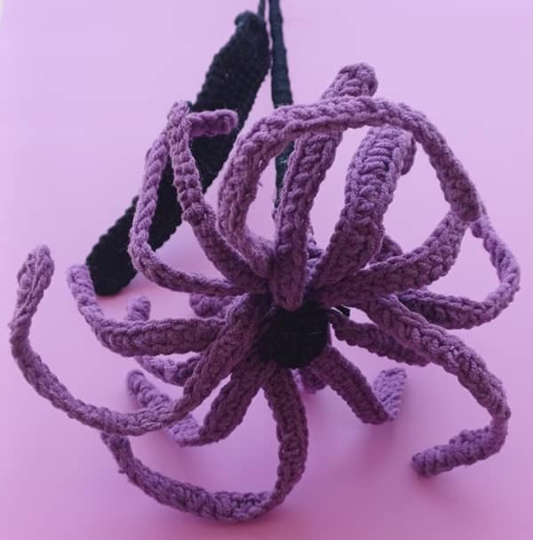 gothic crochet flower, crochet flower bouquet, crochet bouquet, crochet pattern, fake flowers, home decor, goth decor, wildflower bouquet, homedecor, bridal bouquet, crochet gifts, graduation bouquet, bridesmaid bouquet, gothic decor, amigurumi pattern,