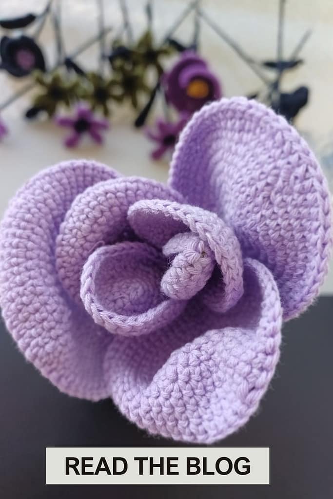gothic crochet flower, crochet flower bouquet, crochet bouquet, crochet pattern, fake flowers, home decor, goth decor, wildflower bouquet, homedecor, bridal bouquet, crochet gifts, graduation bouquet, bridesmaid bouquet, gothic decor, amigurumi pattern,