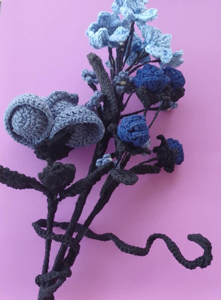 crochet flower bouquet, crochet flower gift, handmade crochet flowers, everlasting crochet bouquet, crochet flower home décor