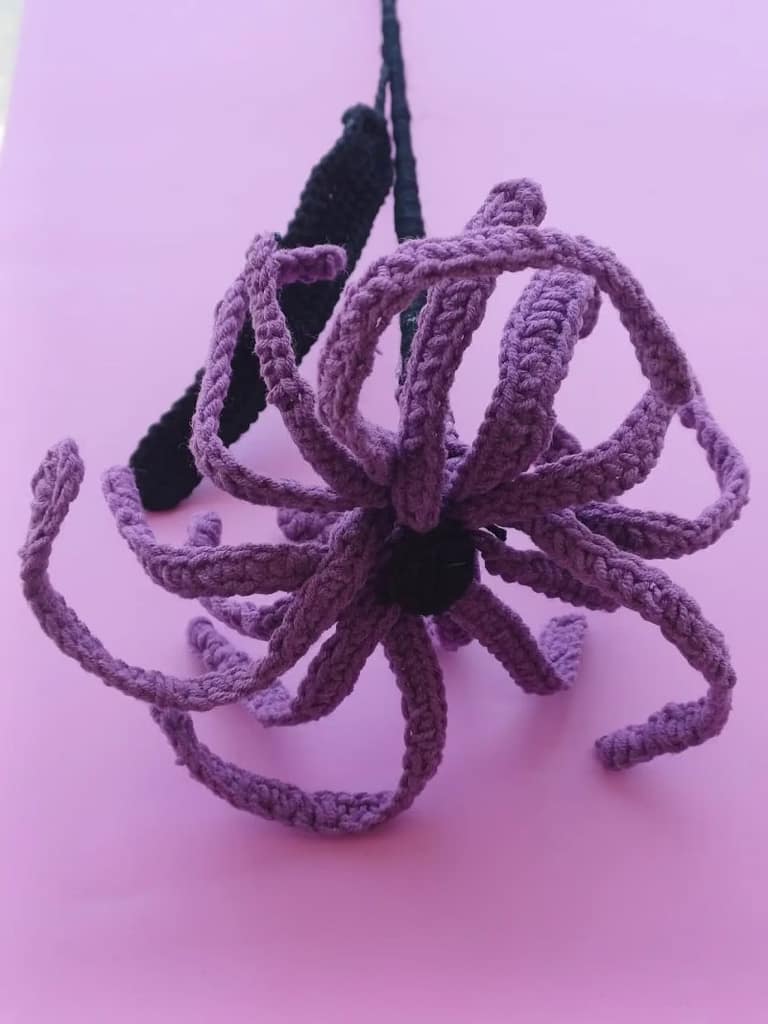 crochet flower bouquet, crochet flower gift, handmade crochet flowers, everlasting crochet bouquet, crochet flower home décor, dark goth romantic decor
