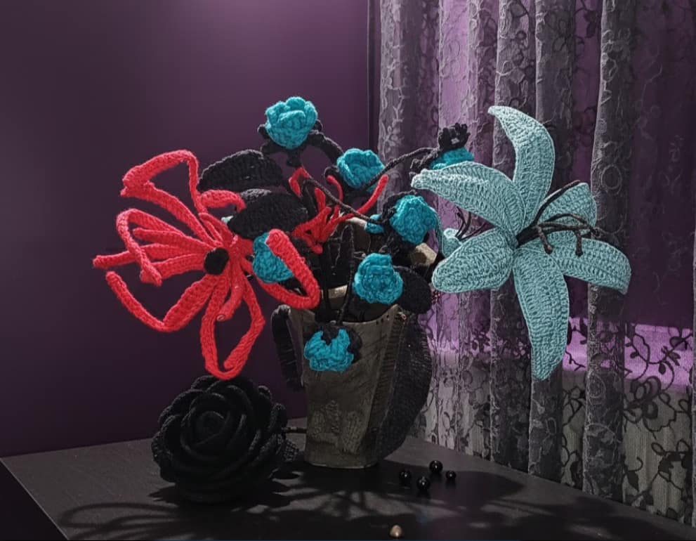 gothic crochet flower, crochet flower bouquet, crochet bouquet, crochet pattern, fake flowers, home decor, goth decor, wildflower bouquet, homedecor, bridal bouquet, crochet gifts, graduation bouquet, bridesmaid bouquet, gothic decor, amigurumi pattern,